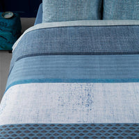 Foto van een Beddinghouse Durness Dekbedovertrek - Tweepersoons - 200x200/220 - Blauw ean nummer: 8719931016746