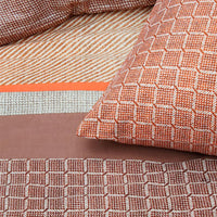 Foto van een Beddinghouse Birger Dekbedovertrek - Lits-Jumeaux - 240x200/220 - Rood ean nummer: 8719931087937