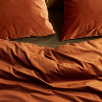 Foto van een At Home by Beddinghouse Tender Dekbedovertrek - Lits-Jumeaux - 240x200/220 - Steenrood ean nummer: 8719931255398