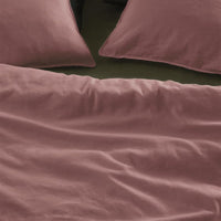 Foto van een At Home by Beddinghouse Easy Dekbedovertrek - Eenpersoons - 140x200/220 - Roze ean nummer: 8719931394967