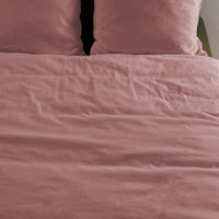 Foto van een At Home by Beddinghouse Easy Dekbedovertrek - Eenpersoons - 140x200/220 - Roze ean nummer: 8719931394967