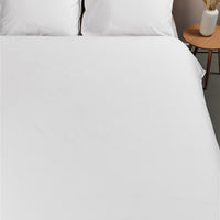 Foto van een Ambiante Cotton Uni Dekbedovertrek - Tweepersoons - 200x200/220 - Wit ean nummer: 8719931434595
