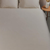 Foto van een Ambiante Cotton Uni Dekbedovertrek - Lits-Jumeaux - 260x200/220 - Taupe ean nummer: 8719931436254