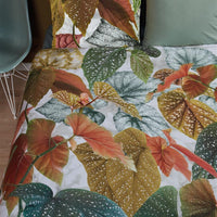 Foto van een Beddinghouse Begonia Dekbedovertrek - Tweepersoons - 200x200/220 - Groen ean nummer: 8719931484392