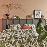 Foto van een At Home by Beddinghouse All Leaves Dekbedovertrek - Eenpersoons - 140x200/220 - Groen ean nummer: 8719931486662