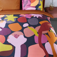 Foto van een Beddinghouse Candy Dekbedovertrek - Eenpersoons - 140x200/220 - Multi ean nummer: 8719931490133