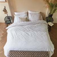 Foto van een Rivièra Maison Syros Dekbedovertrek - Lits-Jumeaux - 240x200/220 - Zand ean nummer: 8719931583644