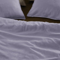 Foto van een At Home by Beddinghouse Easy Dekbedovertrek - Eenpersoons - 140x200/220 - Lila ean nummer: 8719931586133