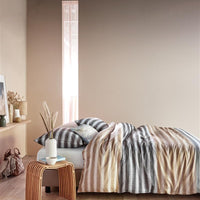 Foto van een Beddinghouse Misha Dekbedovertrek - Tweepersoons - 200x200/220 - Grijs ean nummer: 8719931596705