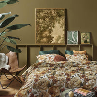 Foto van een At Home by Beddinghouse Decorate Dekbedovertrek - Lits-Jumeaux - 240x200/220 - Oker ean nummer: 8719931690359