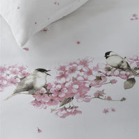 Foto van een Marjolein Bastin Blom Dekbedovertrek - Tweepersoons - 200x200/220 - Roze ean nummer: 8719931695255