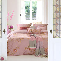 Foto van een Pip Studio Cece Fiore Dekbedovertrek - zonder kussensloop - Eenpersoons - 140x200/220 - Roze ean nummer: 8719931760274