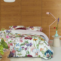 Foto van een Beddinghouse Sunny Dekbedovertrek - Eenpersoons - 140x200/220 - Multi ean nummer: 8719931778590