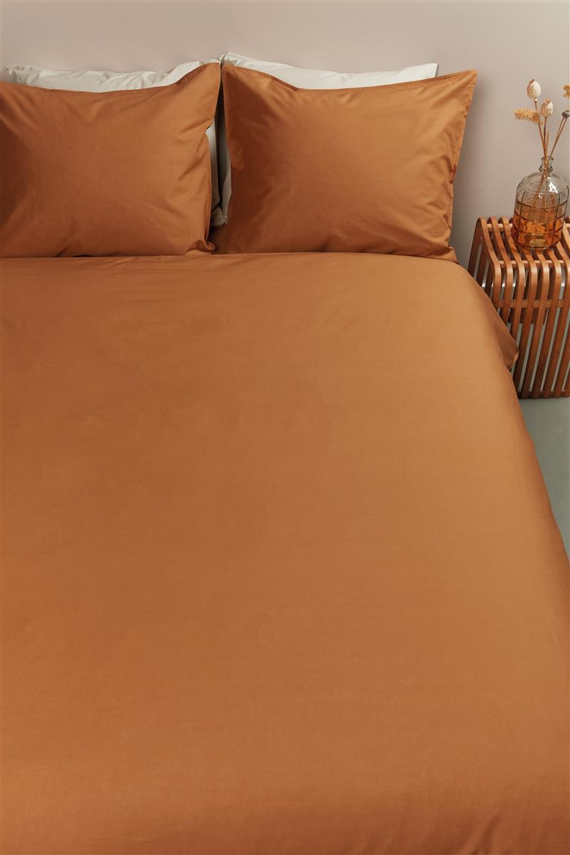 Foto van een Ambiante Cotton Uni Dekbedovertrek - Eenpersoons - 140x200/220 - Oranje ean nummer: 8719931433888