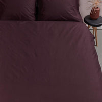 Foto van een Ambiante Cotton Uni Dekbedovertrek - Tweepersoons - 200x200/220 - Donker Rood ean nummer: 8719931434090