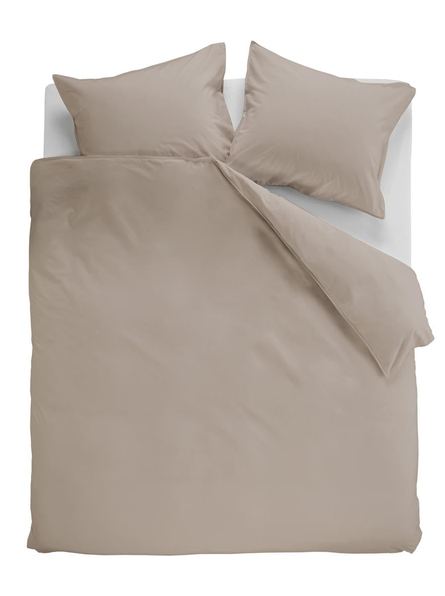 Foto van een Ambiante Cotton Uni Dekbedovertrek - Lits-Jumeaux - 260x200/220 - Taupe ean nummer: 8719931436254