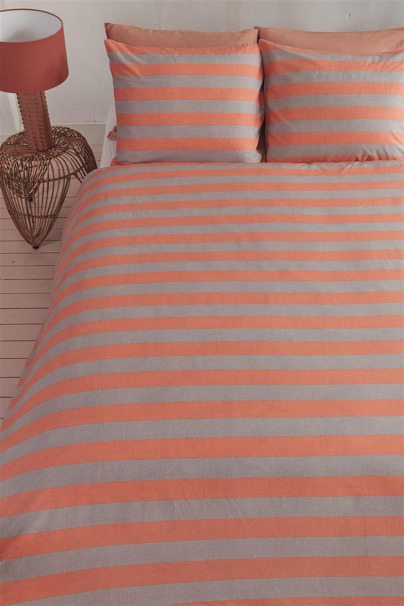 Foto van een vtwonen Bold Stripe Dekbedovertrek - Lits-Jumeaux - 240x200/220 - Perzik ean nummer: 8719931577896