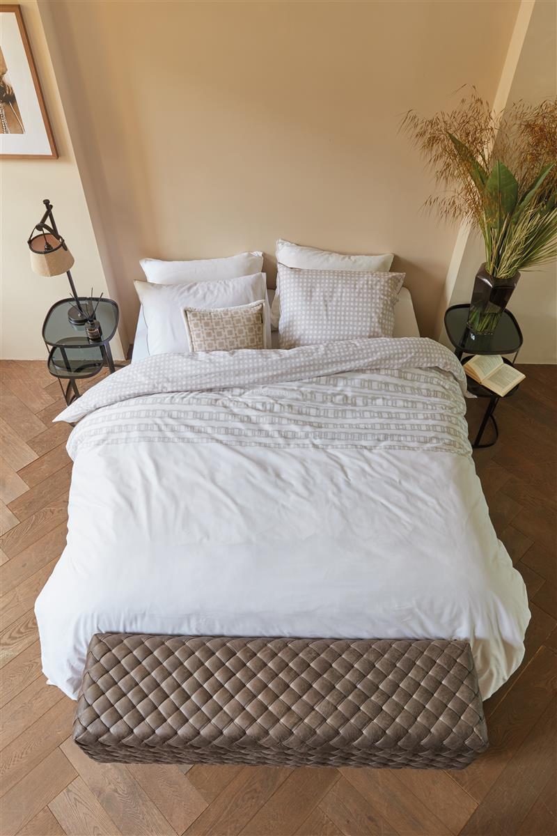 Foto van een Rivièra Maison Syros Dekbedovertrek - Lits-Jumeaux - 240x200/220 - Zand ean nummer: 8719931583644