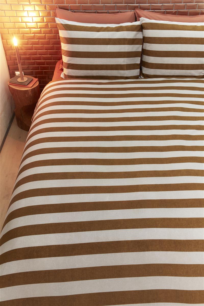 Foto van een vtwonen Bold Stripe Dekbedovertrek - Eenpersoons - 140x200/220 - Licht bruin ean nummer: 8719931694012