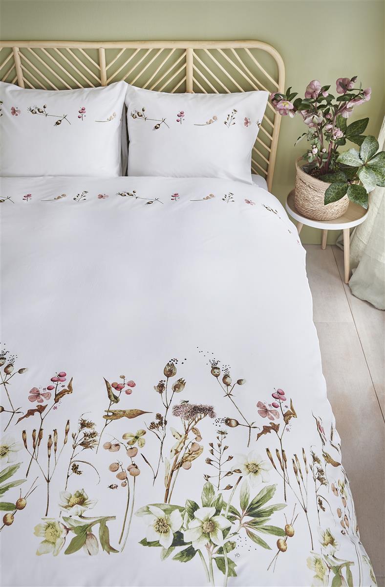 Foto van een Marjolein Bastin Graceful Dekbedovertrek - Lits-Jumeaux - 240x200/220 - Multi ean nummer: 8719931694906