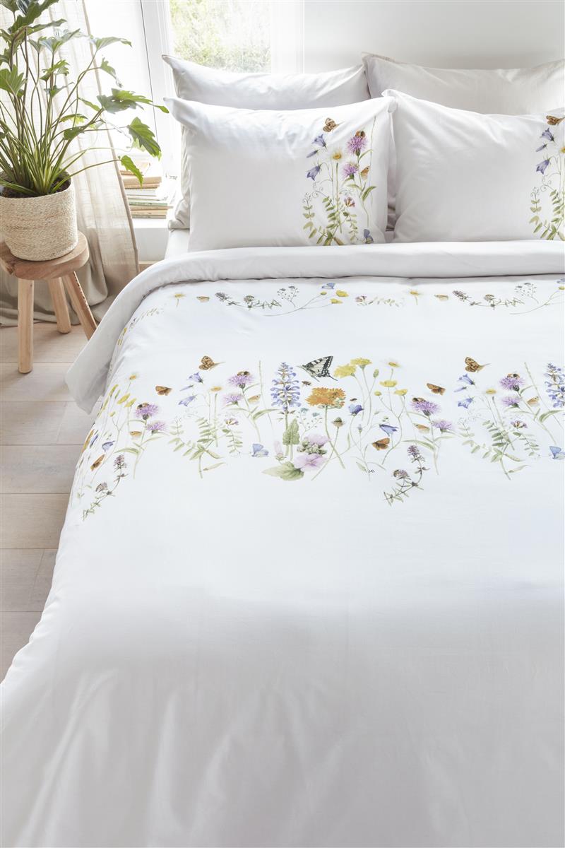 Foto van een Marjolein Bastin Butterfly Paradise Dekbedovertrek - zonder kussensloop - Eenpersoons - 140x200/220 - Multi ean nummer: 8719931774561