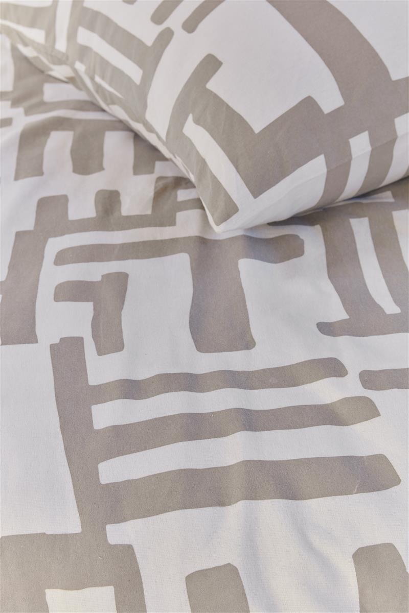 Foto van een vtwonen Mixed Stripes Dekbedovertrek - Tweepersoons - 200x200/220 - Naturel ean nummer: 8719931966430