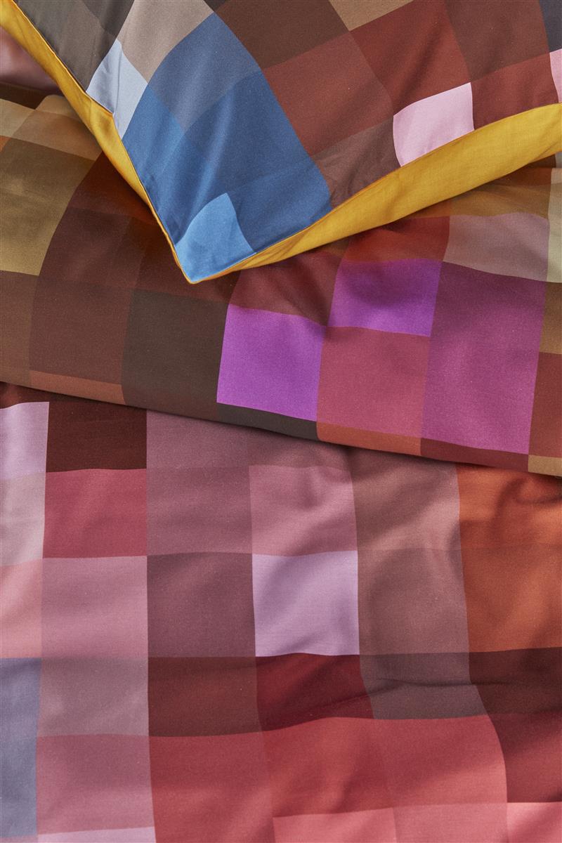 Dutch Design Pixel Multi dekbedovertrek bruin - Circular Dreams